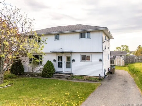 642 Michael Cres #640, Saint John, NB E2J 2T1