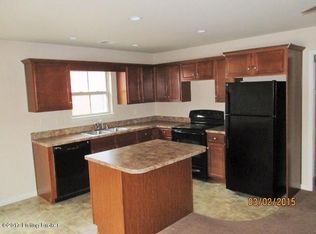411 Rosewood Ct, Louisville, KY 40223