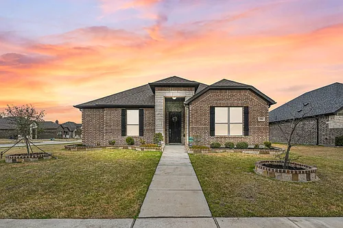 196 Lady Bird Dr Photo 1