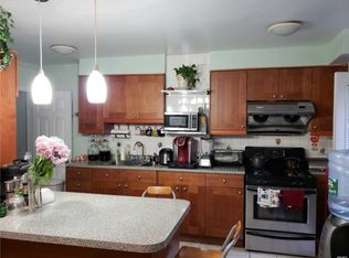 21410 46th Rd, Bayside, NY 11361