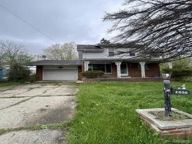 1st image of 2050 Aitken Ave