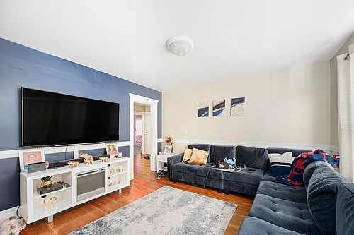 51 Lithgow St #3 Photo 1