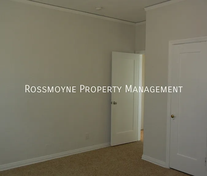 516 E Palmer Ave #A — Photo 12