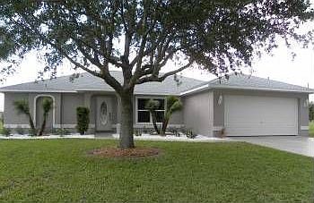 1st image of 611 SE 16th St