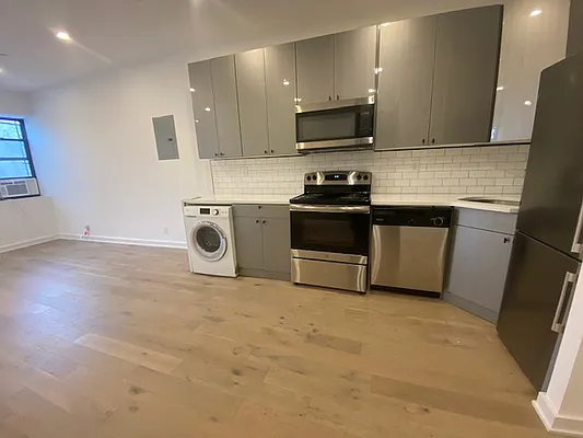 Rented by Compass | media 12