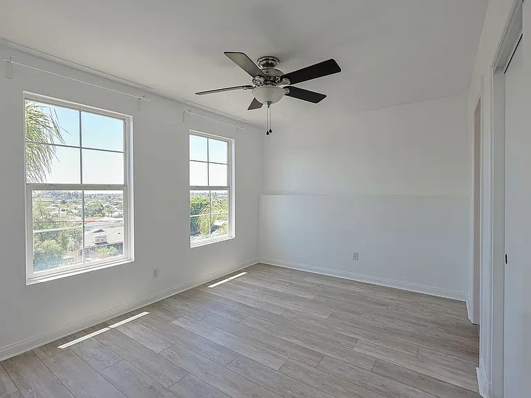 7370 La Mesita Pl #7 — Photo 15