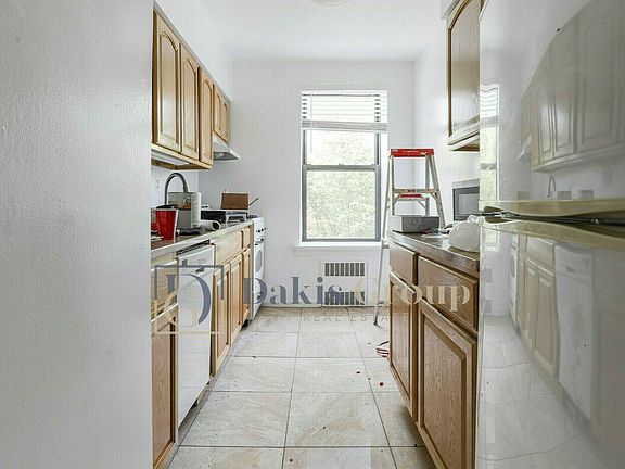 5th image of 31-23 47th St #Gs6
