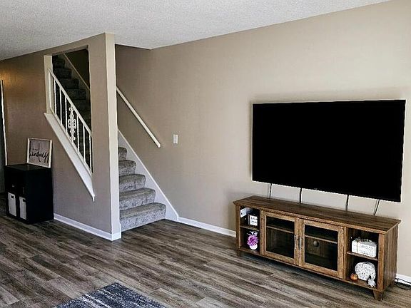 4th image of 3117 Maplewood Dr