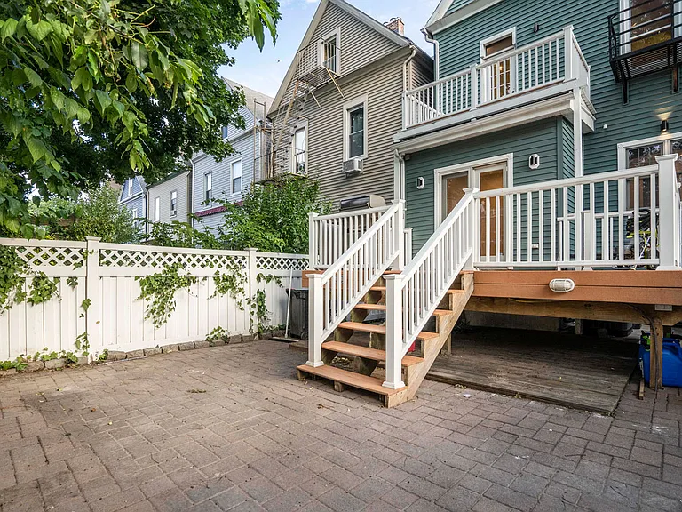 138 Shippen St #1 — Photo 11