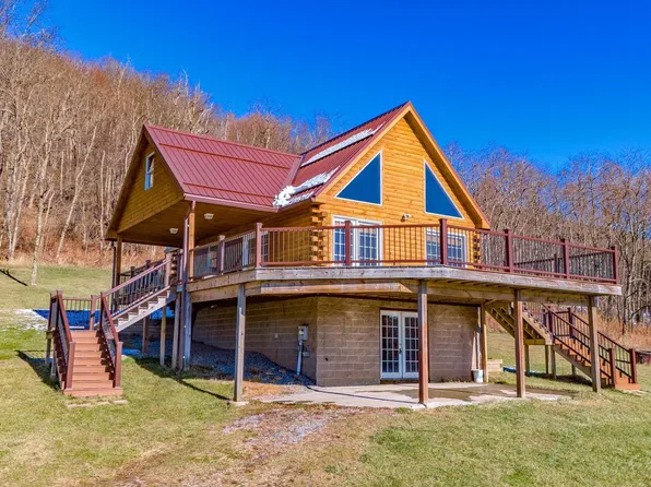 156 Black Bear Ct, Terra Alta, WV 26764
