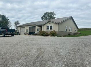 7454 Cherry Run Rd NW, Dundee, OH 44624