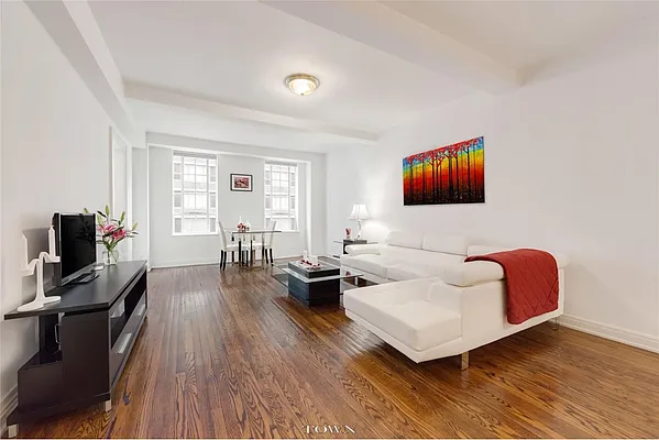 Rented by Nest Seekers International | media 2