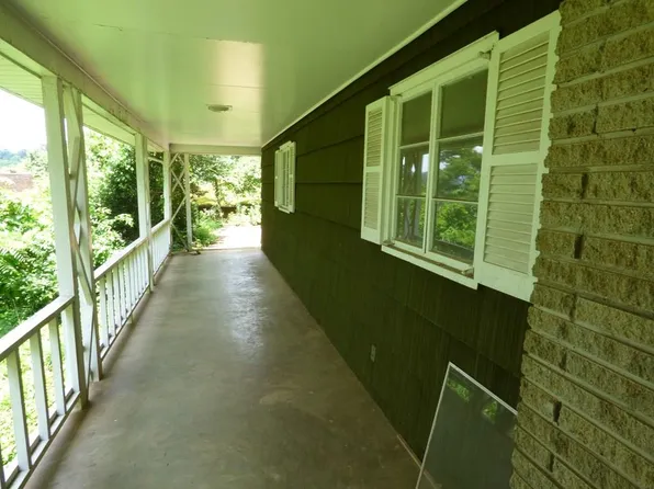 68 Legacy Ln, Cullowhee, NC 28723