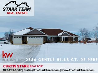2856 Gentle Hills Ct, De Pere, WI 54115