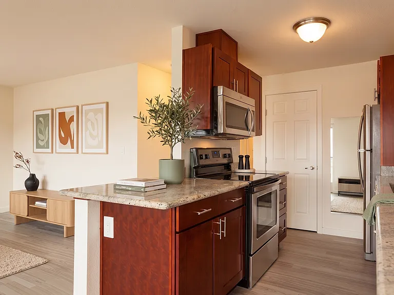 Minor Tower Apartments - Located in Eastlake — Photo 103