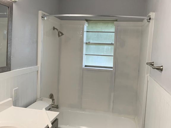 5th image of 2561 Kemp Ln