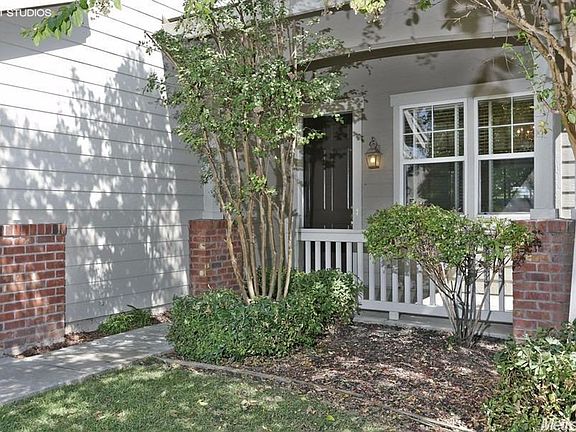 2nd image of 2035 Sherington Way