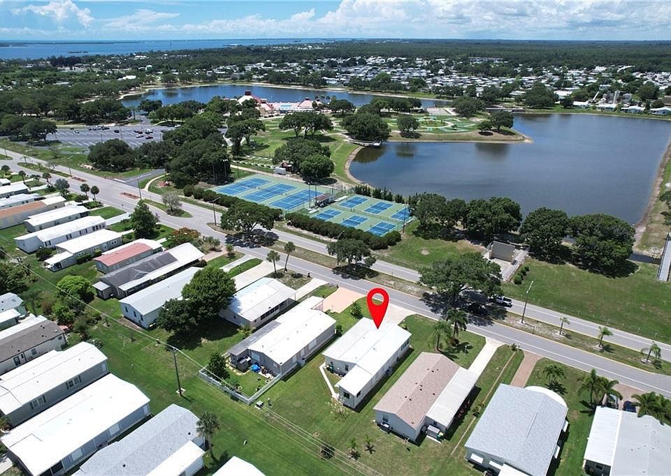 1st image of 646 Barefoot Boulevard