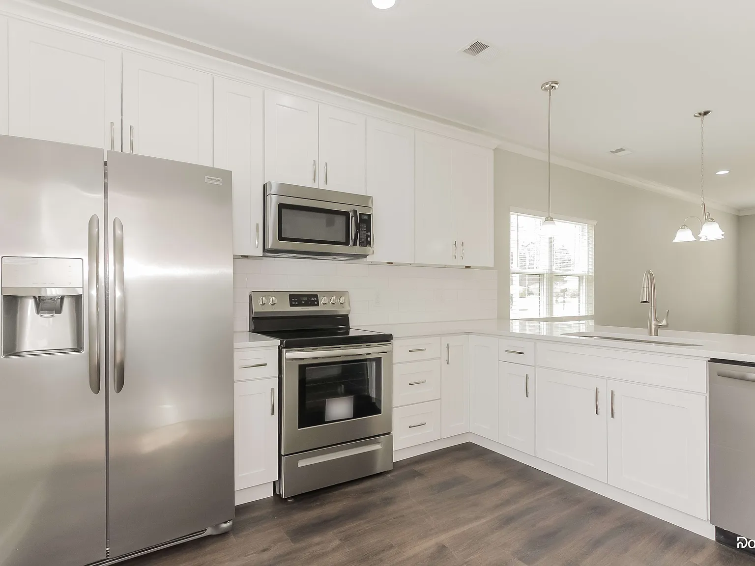 3 bed, 2.0 bath, 1222 sqft, $1,785 — Photo 4
