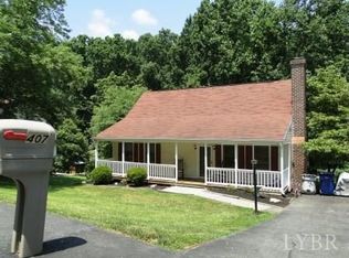 407 Jefferson Woods Dr, Forest, VA 24551