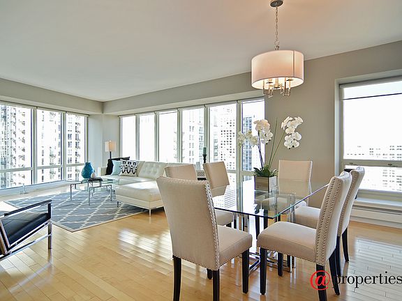 Living Room / Dining Room