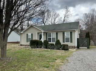 404 Sideline Dr, Oak Grove, KY 42262