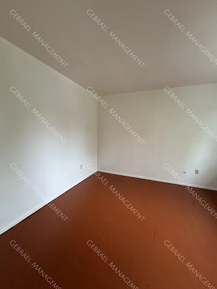 1011 Webber St. NEW — Photo 2