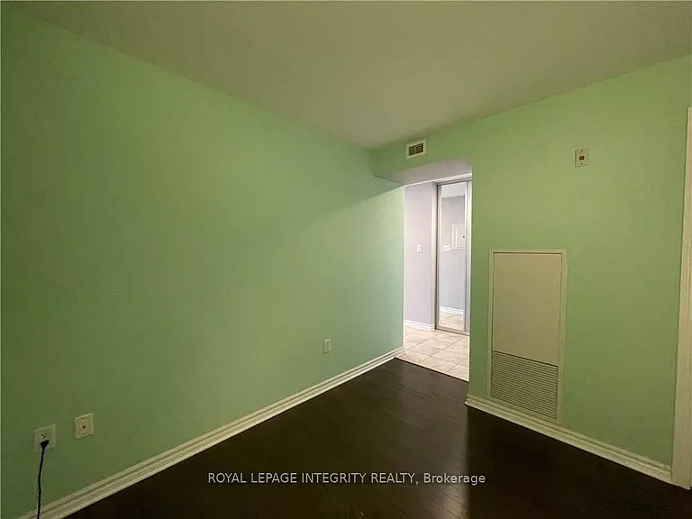Central Park Dr — Photo 20