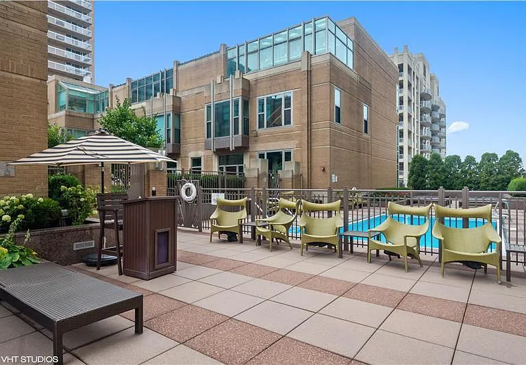 33 W Ontario St #31E — Photo 19