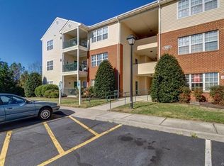 950 Masters Row APT B, Glen Allen, VA 23059