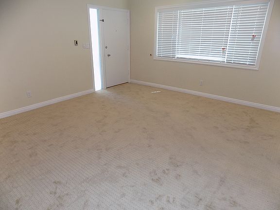 5th image of 777 W 14th St APT 2