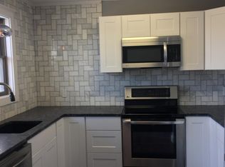 502 Lake Vista Dr, East Hampton, CT 06424