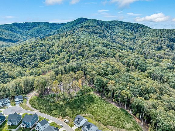 5th image of 7138 Fairway Ridge Rd