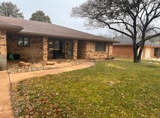 1711 E Hester St, Brownfield, TX 79316