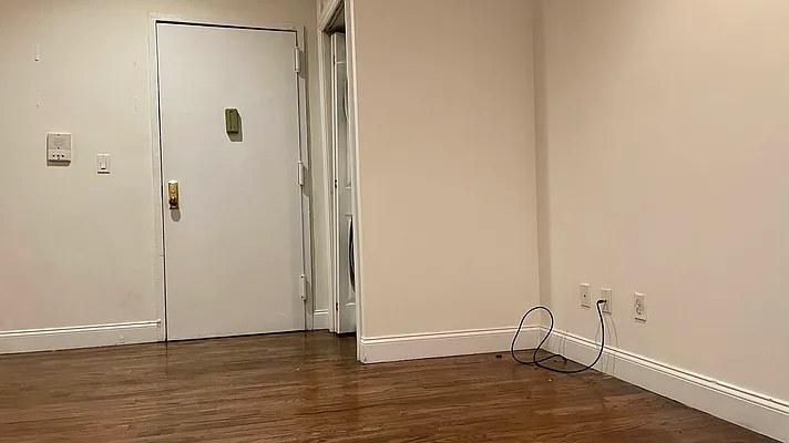 Rented by Corcoran | media 18