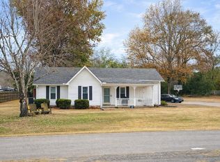 907 Liberty Ln, Red Bay, AL 35582