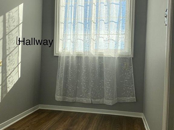 2nd image of 1325 Norton St #0