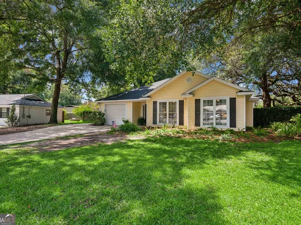 203 Glen Meadows Cir, Brunswick, GA 31523