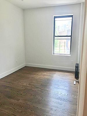 4th image of 321 Saint Nicholas Ave APT 4F