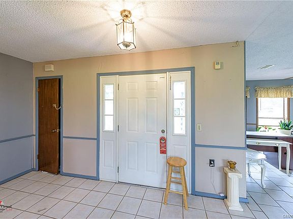4th image of 4412 Parkridge Dr