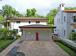 423 Alhambra Cir, Coral Gables, FL 33134