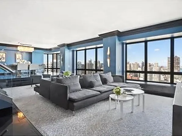 530 E 76th St, New York, NY 10021