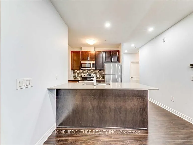 7325 Markham Rd #207 — Photo 10