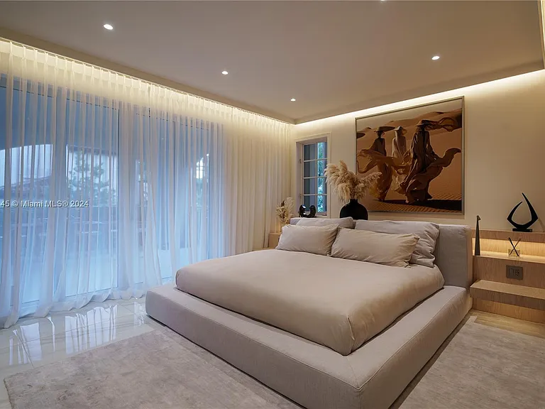 19115 Fisher Island Dr #19115 — Photo 16