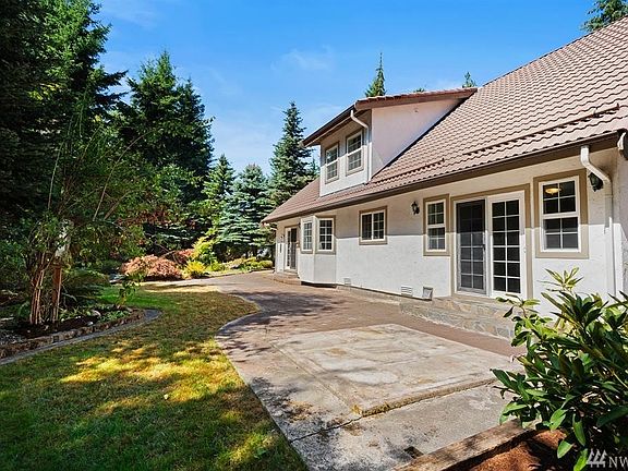 5th image of 8064 SE Half Moon Ln