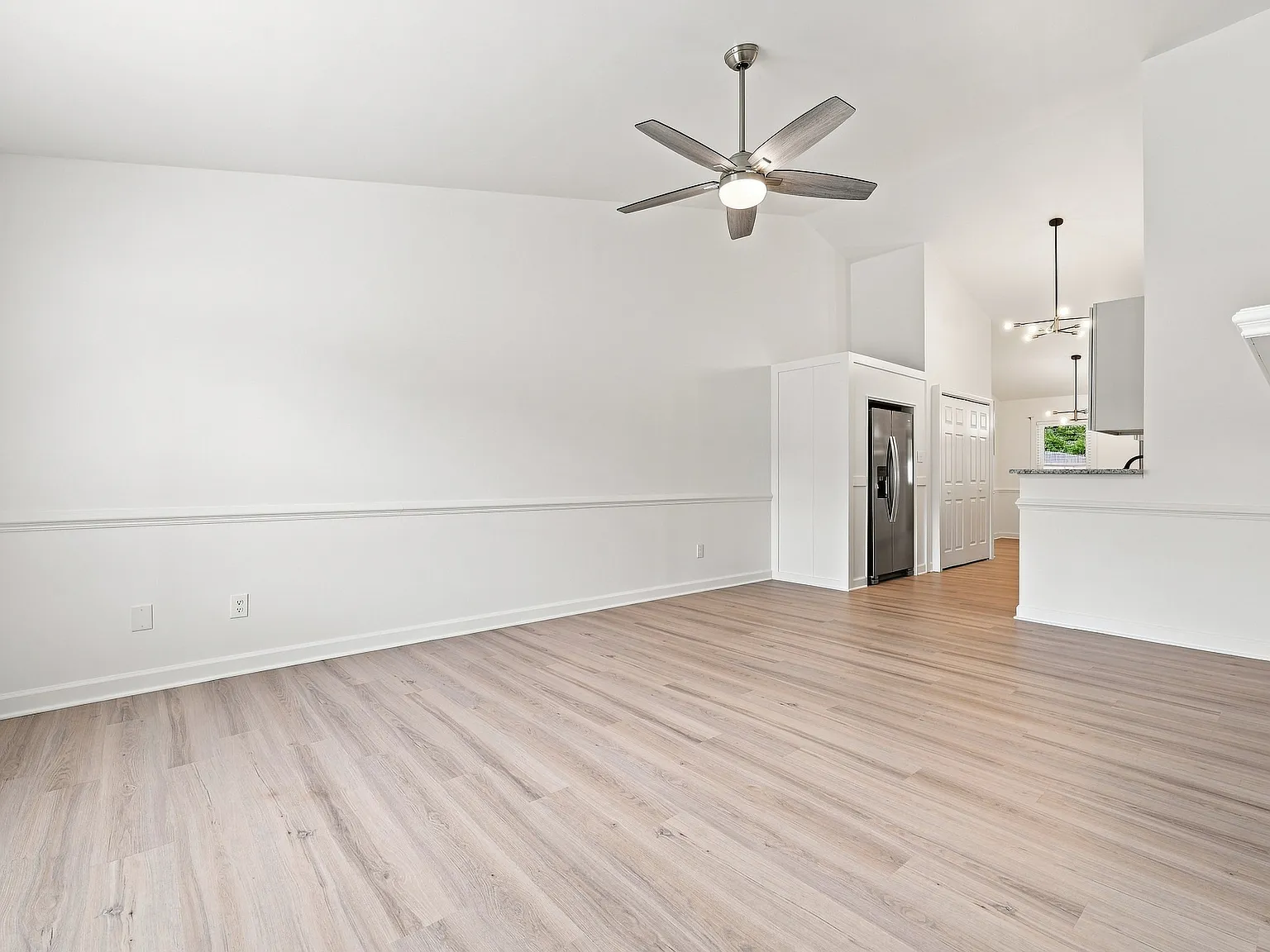 3 bed, 1232 sqft, $1,500 — Photo 3
