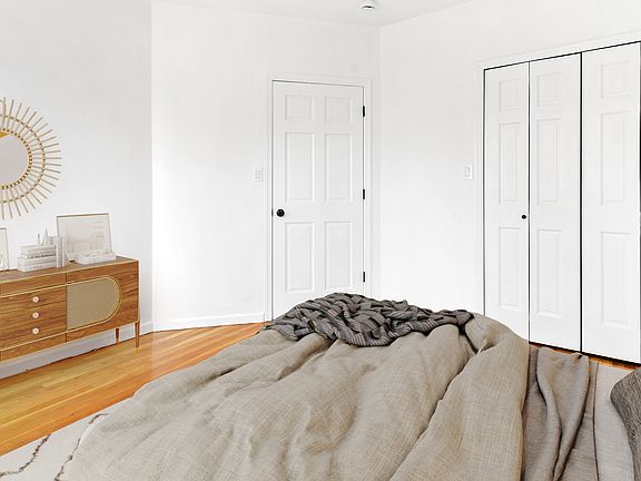 4th image of 356 Leonard St APT 3