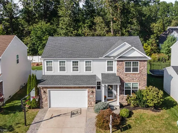 32834 Rebecca Ln, Avon Lake, OH 44012