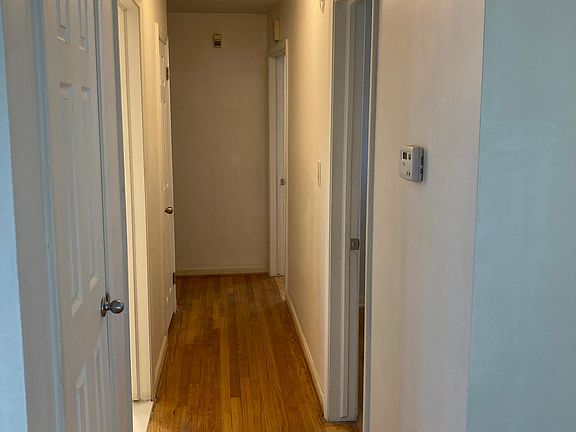 5th image of 13711 Pearson Ave