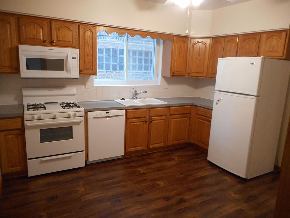 1st image of 5847 N Campbell Ave